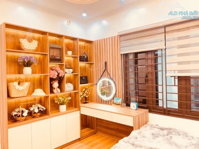 Nhà gần mặt phố, 50m ô tô đỗ kinh doanh Di Trạch, phố Nhổn 5 Tầng giá 4.3 tỷ - 3