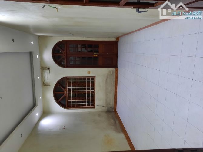 Cho thuê nhà nguyên căn mặt Ngõ Thống Nhất (Phố Đại La) 60m2* 3 tầng, MT 4.5m, 12 triệu/th - 3
