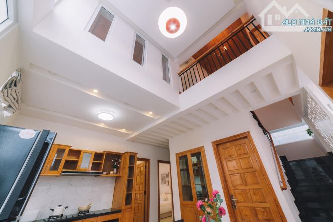 207m2 Villa Sân Vườn Hai Mặt Tiền Ngang 10m Đường Ô Tô 5m Cách Hồ Xuân Hương Chỉ 3km - 4