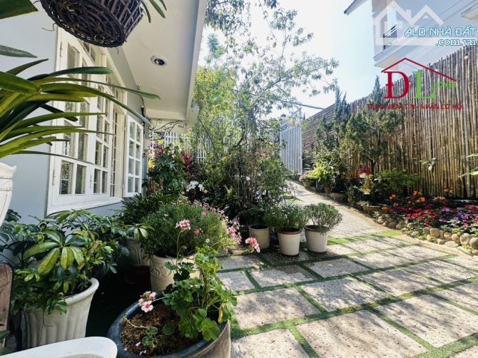 Bán biệt thự sân vườn KQH Lý Nam Đế P8 Đà Lạt thơ mộng, bình yên - 1