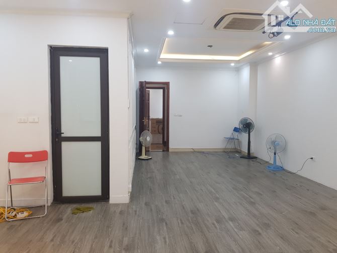 Cho thuê tầng 3 HD Mon Hàm Nghi, Mỹ Đình, Hà Nội. 120m2, giá: 13triệu/tháng - 2