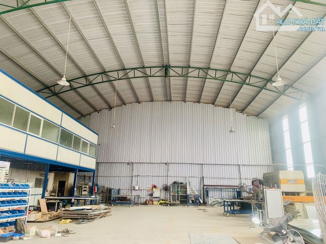 Cho thuê 360m2 nhà xưởng mới trong kcn Quang Minh - 4