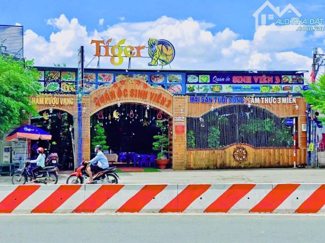 Cho thuê NHÀ HÀNG 15x57M mặt tiền Lê Trọng Tấn, Q Tân Phú giá CỰC RẺ