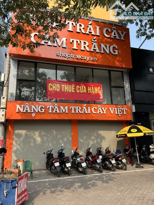 Cho thuê nhà phố VIP Nguyễn Chí Thanh Đống Hà Nội kinh doanh đỉnh: 130m2 x3 tầng MT12m