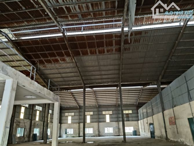 Cho thuê kho đường Ba La, Hà Đông Dt 1100m2 cao 12m khung thép Zamin, Giá 80k/m2/th - 10