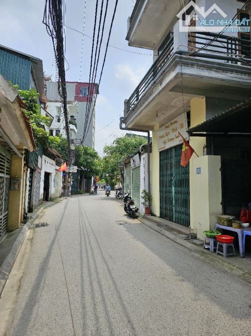 Bán nhà Gia Quất 3 tầng x 50m Mt 4,1m lô góc, oto tránh, kinh doanh giá 9 tỷ - 1