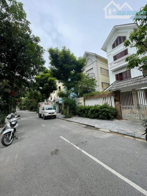 Chính chủ gửi bán gấp Biệt Thự Trần Kim Xuyến, 100m, 41 Tỷ, chủ nhà bán kín. - 3