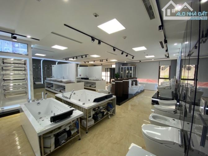 BÁN TÒA VĂN PHÒNG SIÊU ĐẸP MẶT PHỐ HOÀNG QUỐC VIỆT, 292M 9 TẦNG THANG MÁY, MTIỀN 8M,250 TỶ - 3