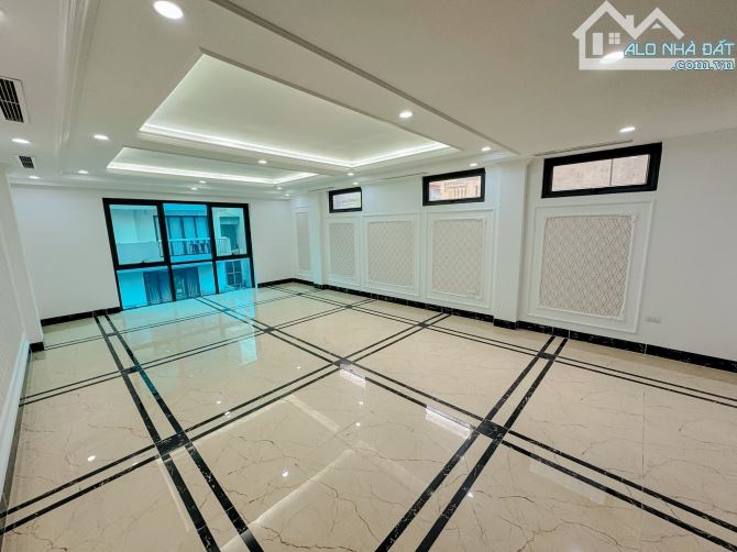 BÁN TÒA NHÀ MẶT ĐƯỜNG QUAN NHÂN. 80M2 - 9 TẦNG, THANG MÁY. MT 6,5M. - 4