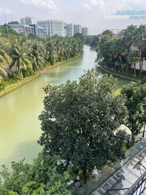 CẦN BÁN CĂN BIỆT THỰ KĐT SINH THÁI VINHOME RIVERSIDE-RỘNG 401M2-4 TẦNG-MT 12M-GIÁ CHỈ 120T - 7