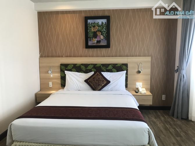 Cho thuê khách sạn mặt tiền Tuệ Tĩnh- Nha Trang.150m2( 10* 15) , 15 tầng, 58 ph GIÁ 250TR - 8