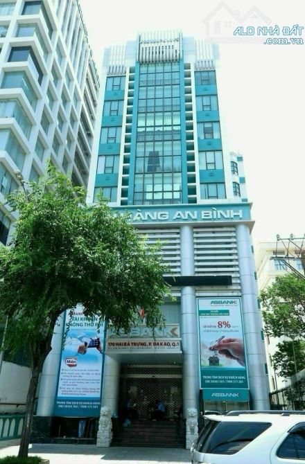 Building Mặt Tiền Hai Bà Trưng, Quận 1, 18,8x33 NH: 21m, H10T, 3862m2 sàn, Giá 700 tỷ