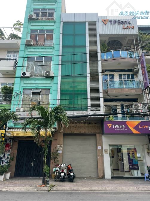 Nhà cho thuê mặt tiền đường Trương công định 4x27m 4L