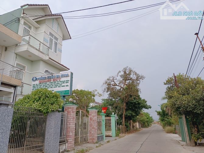 Bán đất  mặt tiền Phạm Văn Đồng , 153m2 phường Phổ Văn , Thị xã Đức Phổ - 1