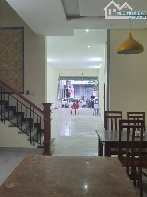 BÁN NHÀ MẶT TIỀN LÊ DUẪN KINH DOANH NGON.GIÁ CỰC TỐT - 1