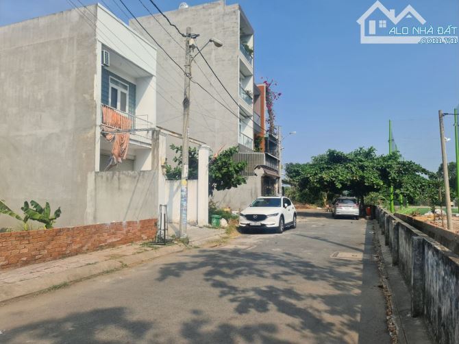 SAU LƯNG VINCOM LÊ VĂN VIỆT-54m2-2TẦNG-HOÀN CÔNG-HXH ĐƯỜNG 2, TNPB, Q9 -4 Tỷ X - 1