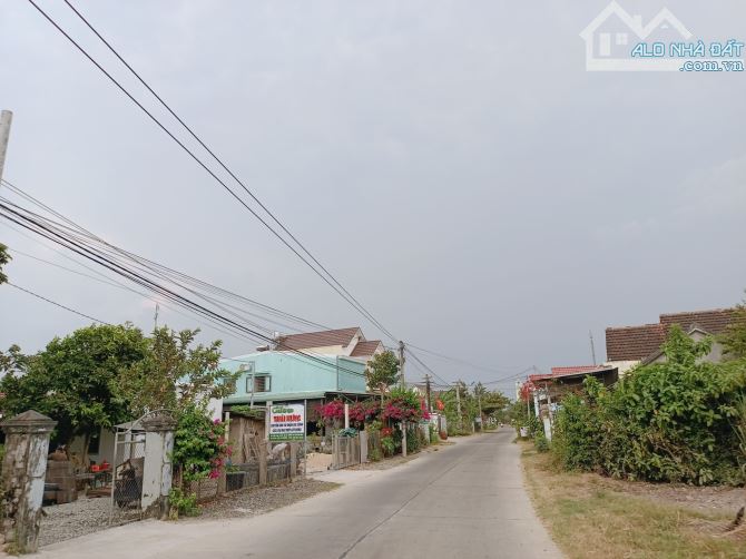 Bán đất  mặt tiền Phạm Văn Đồng , 153m2 phường Phổ Văn , Thị xã Đức Phổ - 2