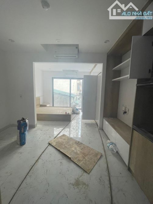 Bán nhà ngõ 95 Định Công .Diện tích 70m2 xây dựng 74m2 với 7 tầng.Thiết kế 12 căn hộ full - 2