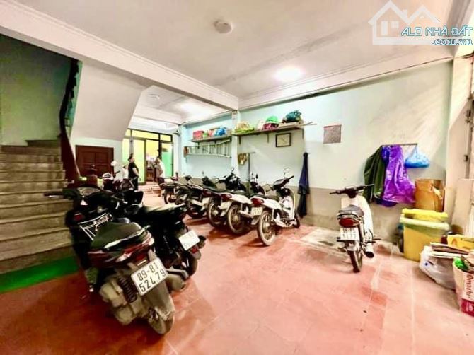 bán nhà Hồ Ba Mẫu, Lê Duẩn. Giá đầu tư, DT 82 m2, 4 tầng giá 10 tỷ. - 2