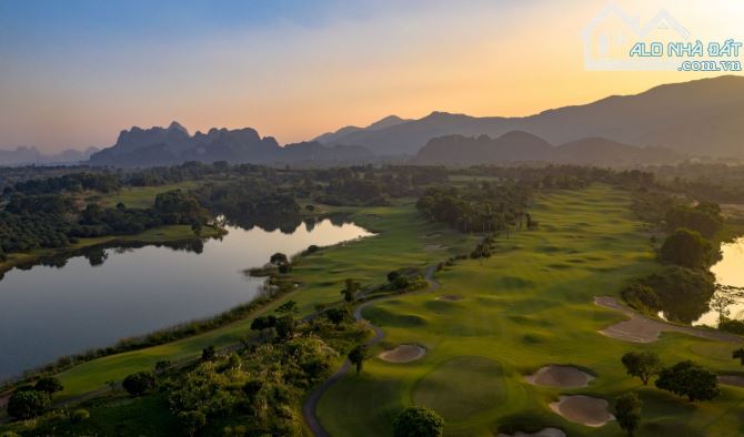 SIÊU PHẨM! 2.9HA ( Đất ở + đất vườn) ĐỐI DIỆN SÂN GOLF SKY LAKE, HỒ VĂN SƠN giá đầu tư! - 2