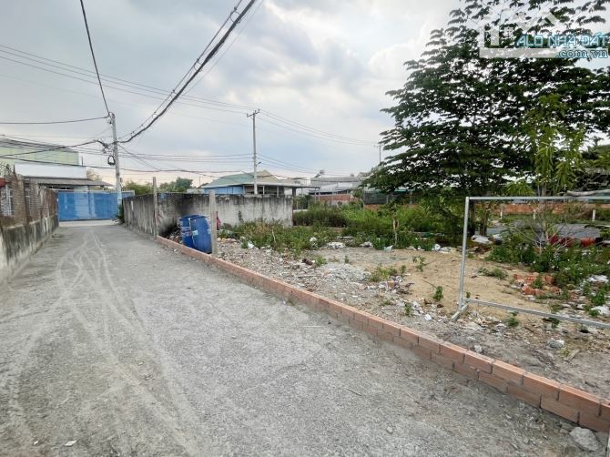 bán lô góc 2 mặt tiền 153m2 giá chỉ 1 tỷ 850tr gần trường học thới tam thôn - 3