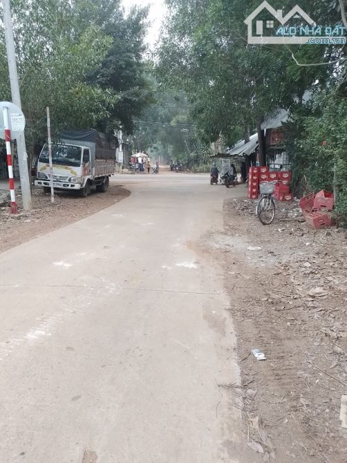 BÁN LÔ ĐẤT BIỆT THỰ VƯỜN NGAY KHU DÂN CƯ 1113m2(18mx62m) GẦN NGAY KHU CÔNG NGHIỆP 900TR - 3
