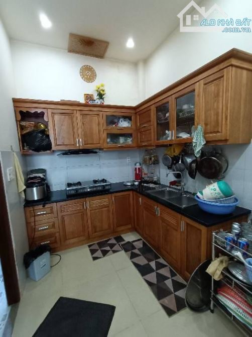 SAU LƯNG VINCOM LÊ VĂN VIỆT-54m2-2TẦNG-HOÀN CÔNG-HXH ĐƯỜNG 2, TNPB, Q9 -4 Tỷ X - 3