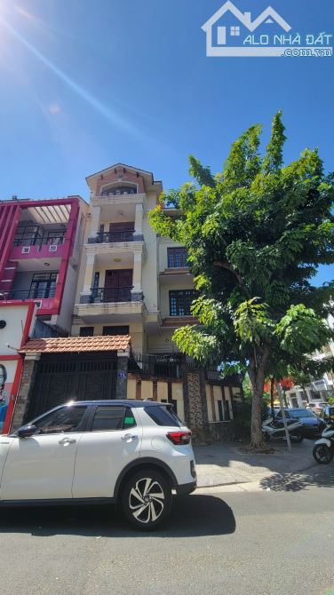 Siêu khan hiếm biệt thự góc 2 MT Phan Xích Long - 8x18m Hầm 3 tầng - giá 57 tỷ. - 6