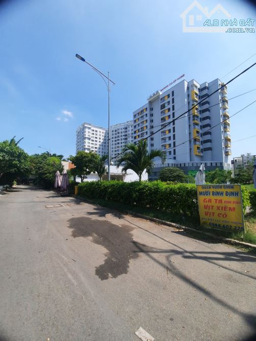 Bán 3500m2 đất 2 mặt tiền đường P15 gò vấp chỉ 45 tỉ