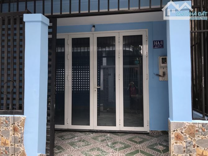 Cần bán căn nhà cấp 4 , 63m2 xã Thới Tam Thôn, Hóc Môn, SHR, 1 tỷ 980