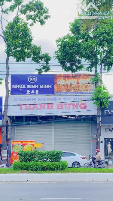 Cho thuê mặt bằng 1.200 m2 mặt tiền đường 3/2 - 1