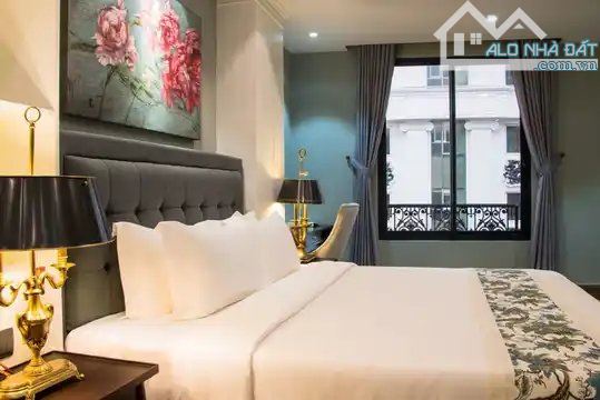 Cho thuê Hotel mặt tiền Quận 3 ngay chợ Tân Định - 1