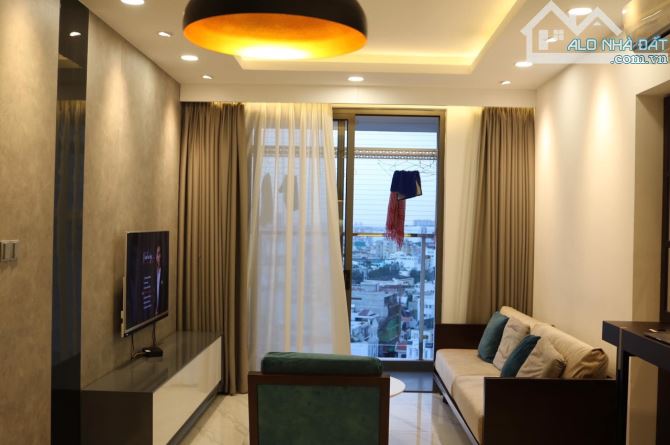 Bán gấp CH Âu Cơ Tower, sổ hồng, 75m2 - 2PN 2WC, giá 2.8 tỷ view Đông - 2