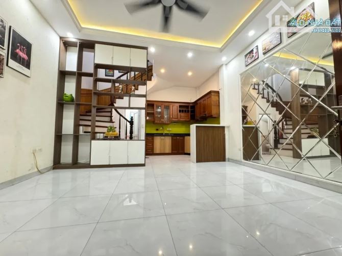 Bán Nhà Vương Thừa Vũ - Thanh Xuân, DT31m2, 5Tầng, MT Đẹp, Giá Nhỉnh 6tỷ - 2