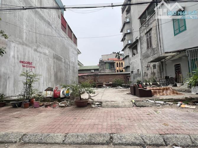 Bán lô Bùi Xuân Phái YNa TP Bắc Ninh - 2