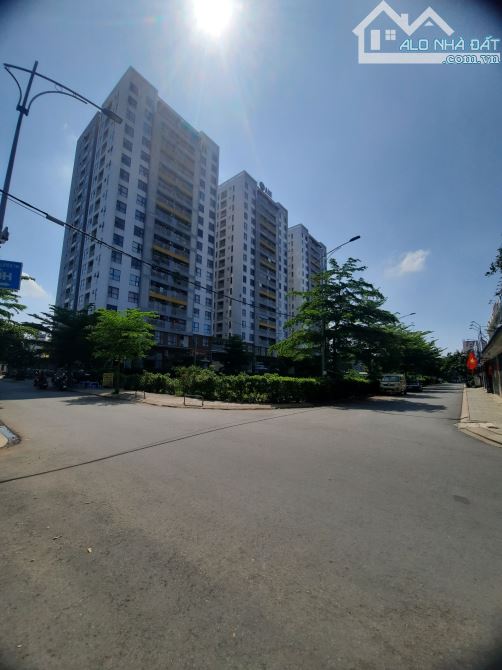 Bán 3500m2 đất 2 mặt tiền đường P15 gò vấp chỉ 45 tỉ - 3