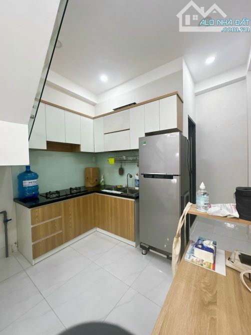 Cần bán nhà Đinh Tiên Hoàng nhà trệt 1 lầu 2 PN giá 4.1 tỷ - 4