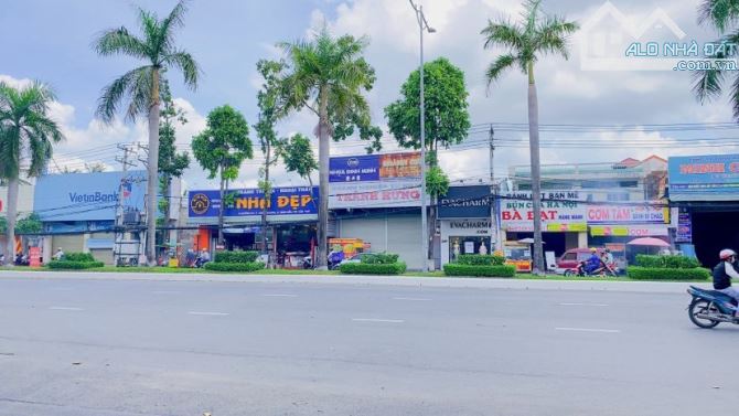 Cho thuê mặt bằng 1.200 m2 mặt tiền đường 3/2 - 4