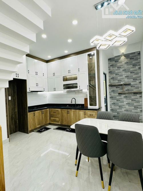 ✅Có Thang Máy 500kg 👉Nhà 5 Tầng_HXH 7m Khu Vip nhà giàu🏠 DT; 4 x 20m (CN 80m2) - 4
