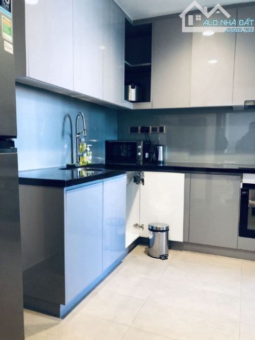 Bán Căn hộ D1 Mension , 3 phòng ngủ  ,94m2 , Full Nội Thất , Có Sổ Hồng Riêng, Giá 10 Tỷ 5