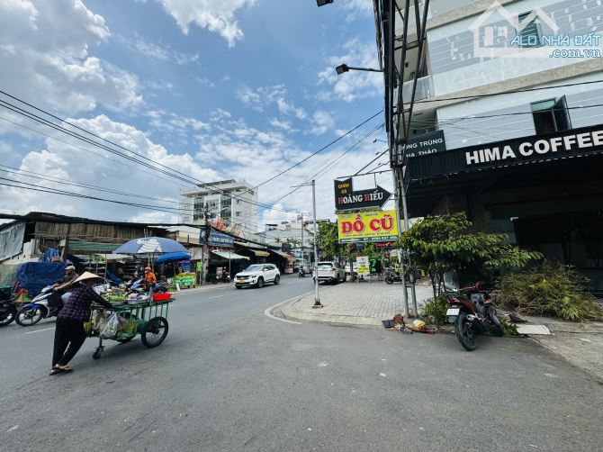 Bán nhà góc hai mặt tiền đường Lâm Văn Bền Quận 7 - 1