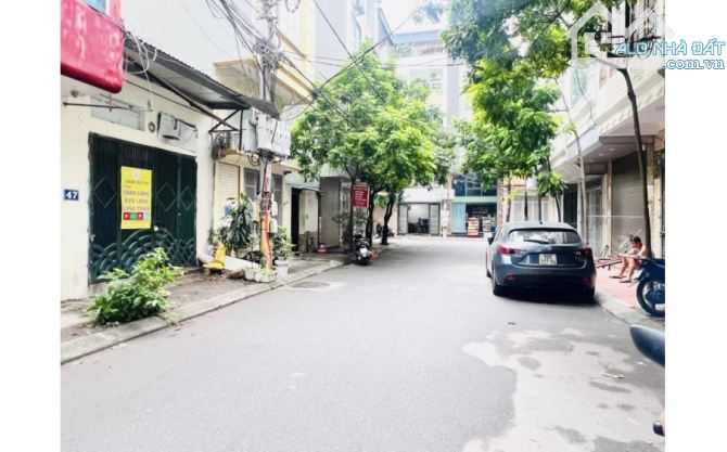 PHÂN LÔ HOÀNG QUỐC VIỆT, 82M2 XÂY 7 TẦNG THANG MÁY, Ô TÔ VÀO NHÀ, NHỈNH 15 TỶ - 2