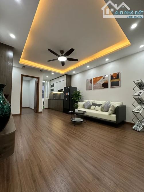 Bán CHCC B6A Nam Trung Yên NGUYỄN CHÁNH, Nam Trung Yên, Cầu Giấy. Giá : 6,75 Tỷ. 79m2 - 1