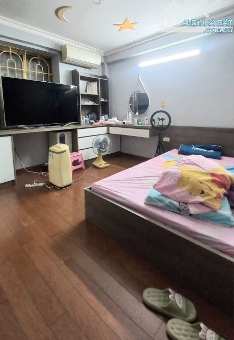 Bán nhà Hàng Gà, Hai Bà Trưng, Cát Dài, Lê Chân. 3 tầng,61m², chỉ 5,99 tỷ VỊ TRÍ KINH DOAH - 2