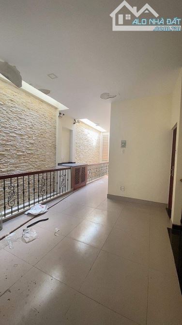 BÁN VILLA 172m2, HẺM XE HƠI, PHƯỜNG 13, TÂN BÌNH, NHỈNH 18 TỶ - 22