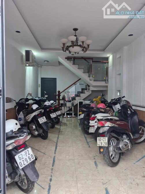 Tòa hà chdv trung tâm q7 chợ tâm.mỹ. 800m2 ngang 15m 7 tầng thang máy dòng tiền 700tr/th - 3