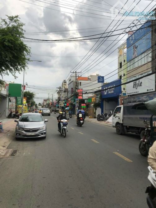 BÁN LÔ ĐẤT 54M2 GIÁ CHỈ 1 TỶ 550 GẦN CHỢ HIỆP THÀNH GỌI XEM ĐẤT