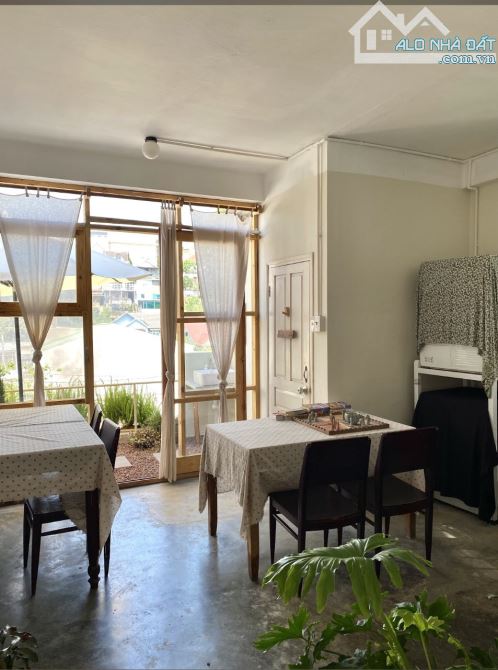 Nhà Mặt Tiền Đã Hoàn Công Kinh Doanh Mô Hình Cafe Ngang 8m View Đẹp Giá Chỉ 10,3 Tỷ - 2