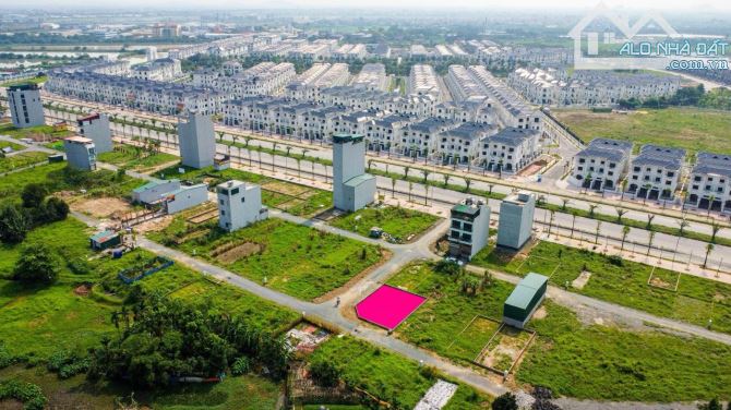 Siêu hiếm lô góc 209m2 mặt tiền 35m2 đất phận lô khu mặt đường Vành Đai 3.5 - 3