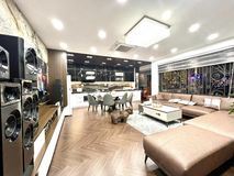 PENTHOUSE ROYAL CITY LÔ GÓC VIEW CÔNG VIÊN QUẢNG TRƯỜNG - ĐẲNG CẤP GIỚI THƯỢNG LƯU